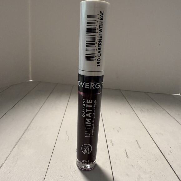 COVERGIRL Outlast UltiMatte Liquid Lipstick #150 Cabernet With Bae Up To 24 Hrs - Picture 3 of 4